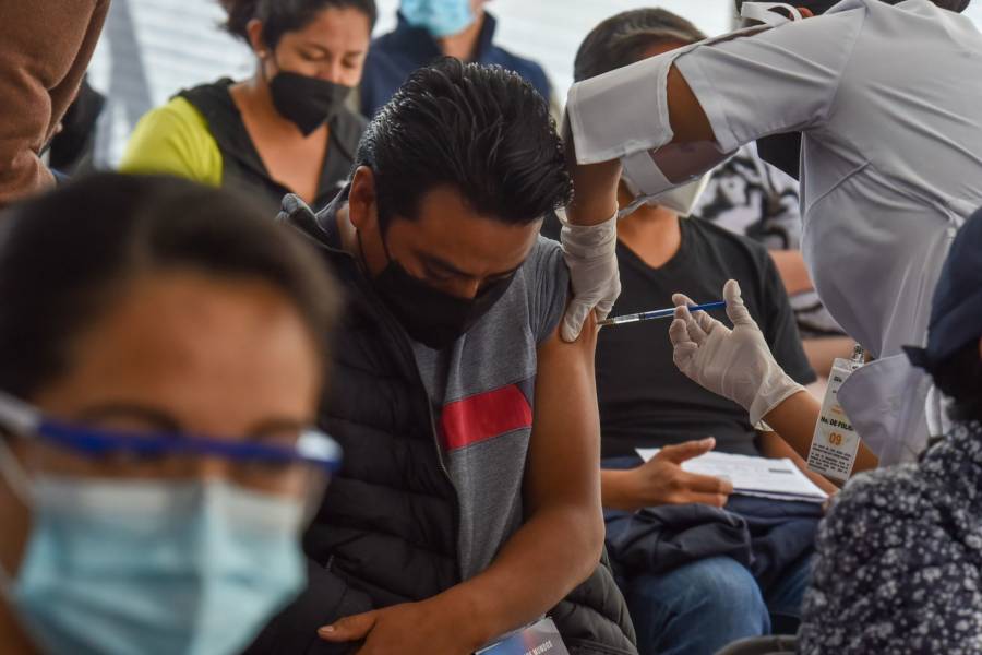 Puebla vacunará a personas de 18 a 29 años