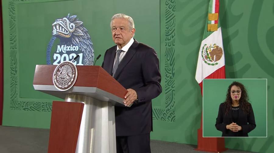 Tenemos que enfrentar las adversidades, AMLO pide canción ‘Los caminos de la vida’