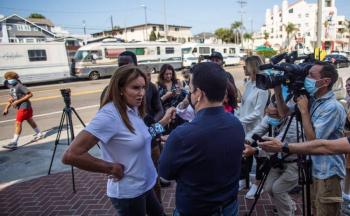 Caitlyn Jenner se lanza a gobernar California