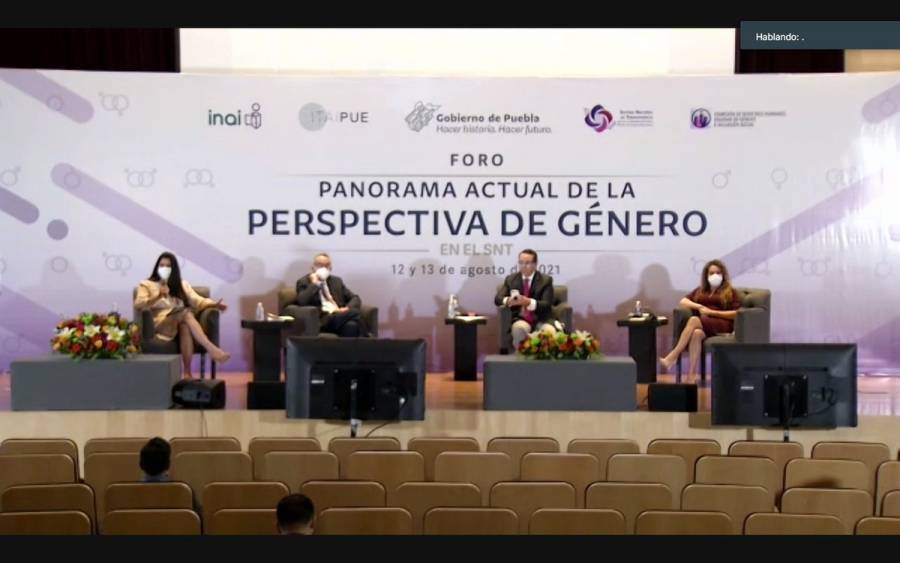 Comisionadas del INFOCDMX participan en foro “Panorama actual de la perspectiva de género en el SNT”