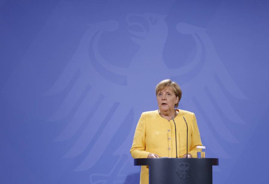 Angela Merkel: Intervención en Afganistán no fue 