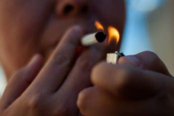 CDMX: Ya no puedes fumar en la calle Madero, te multarán con más de 2,500 pesos