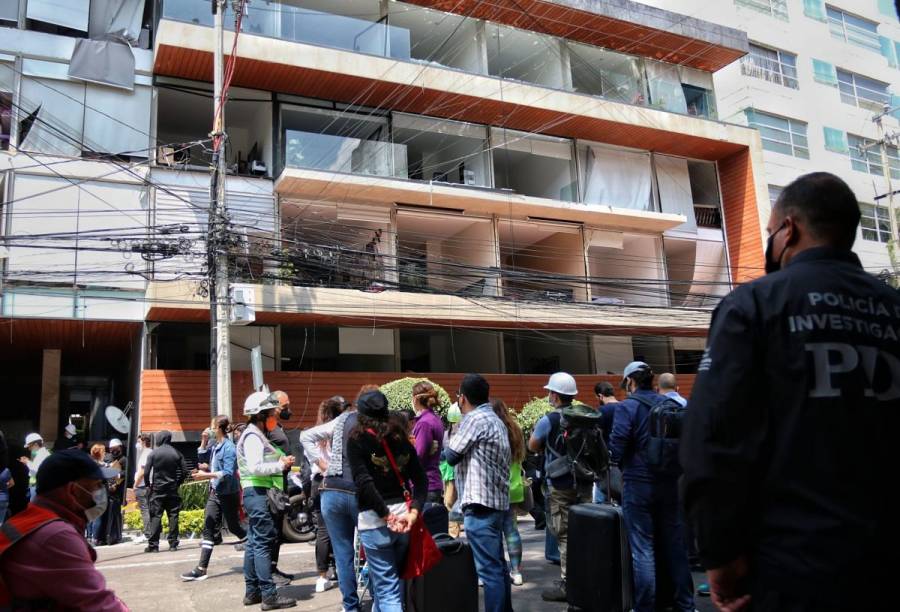 Aseguradora cubrirá daños por explosión en Avenida Coyoacán: Claudia Sheinbaum