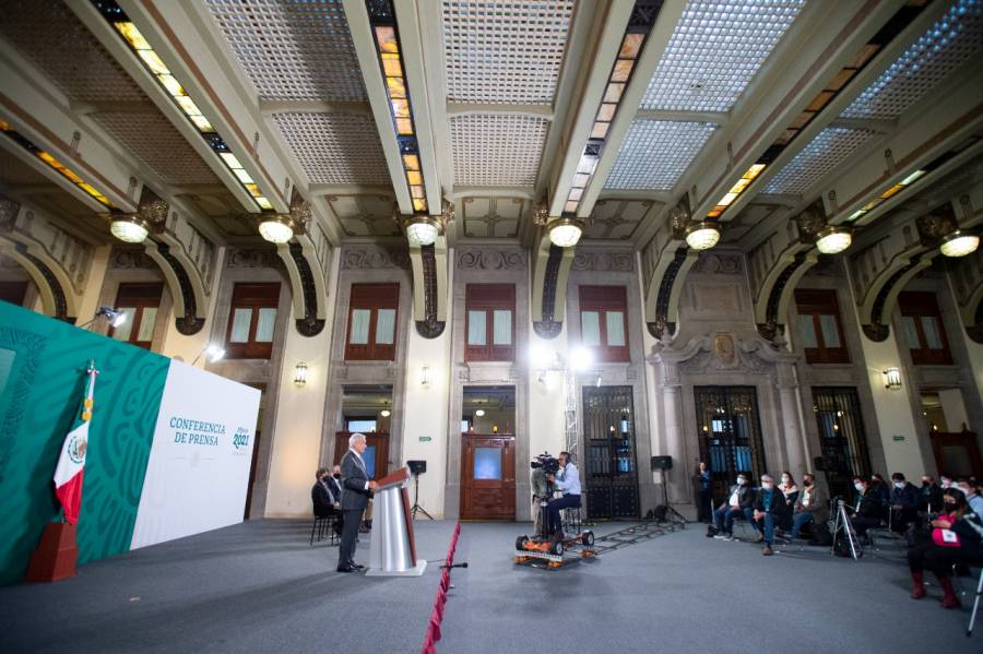 Con grupo de expertos, AMLO alistará iniciativa de reforma electoral