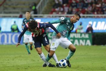 Chivas no levanta como local y es goleado por el Le&oacute;n