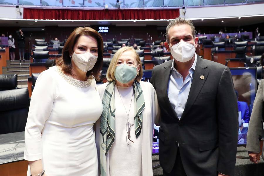 Ratifican a Lilia Eugenia Rossbach como embajadora en Argentina