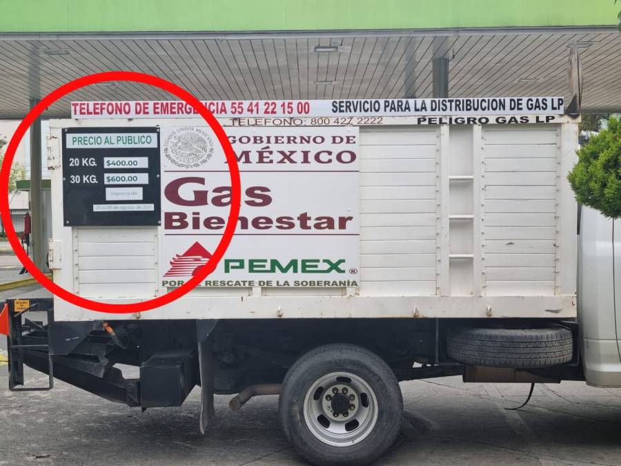 Vecinos se quejan por el precio del “gas bienestar” ya que su precio fue de 400 pesos.