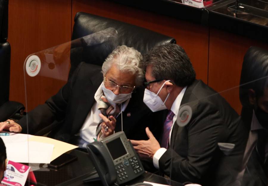 Monreal busca consenso sobre ley de revocación de mandato