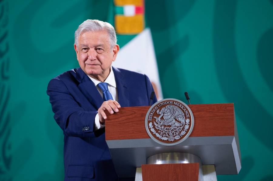 “Son un orgullo nacional”: AMLO a atletas paralímpicos