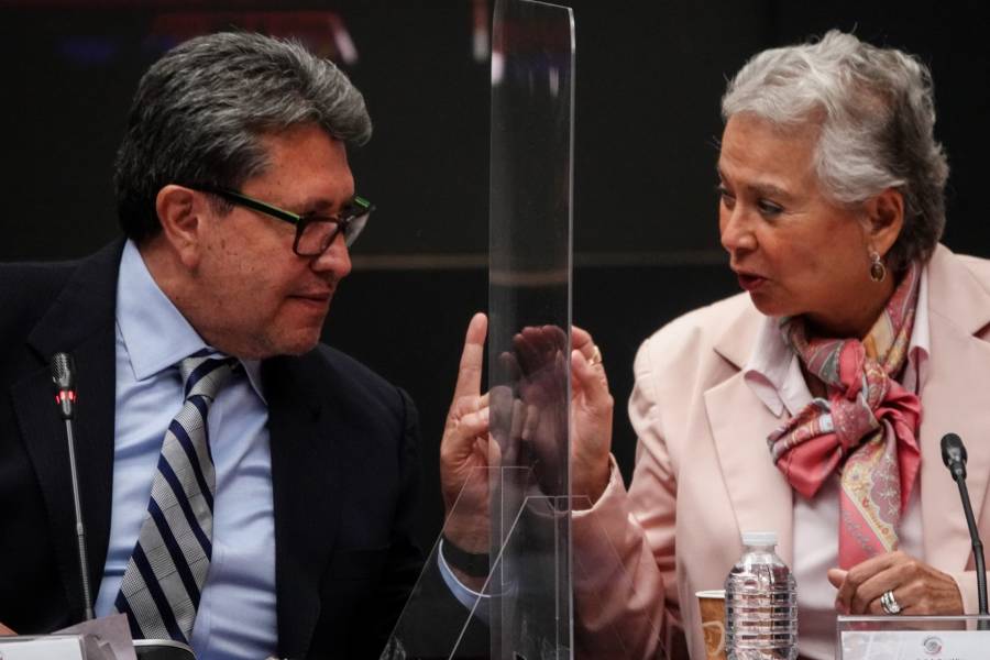 Mayoría de senadores de Morena rechaza cambiar pregunta de revocación: Monreal