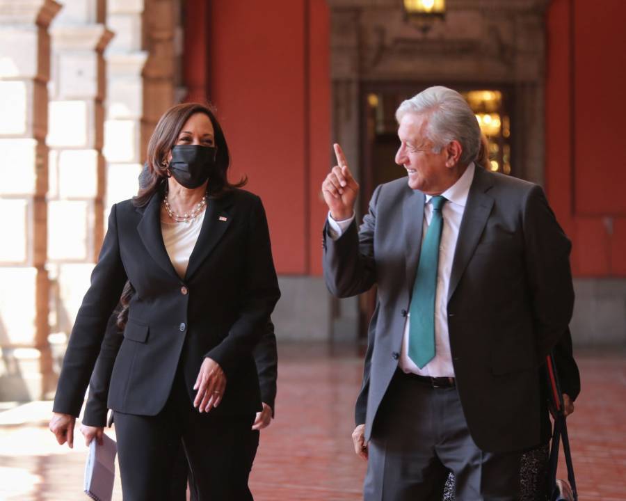 Este fue el chiste que Kamala Harris le dijo a AMLO, sobre el avión presidencial