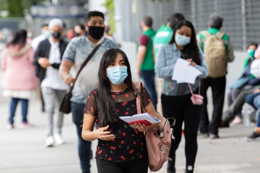 México presentó otra jornada que superó los 15 mil contagios