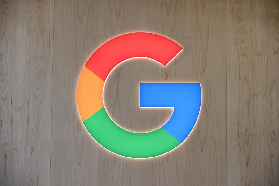 Google y Apple fueron acusados de injerencia electoral por Rusia