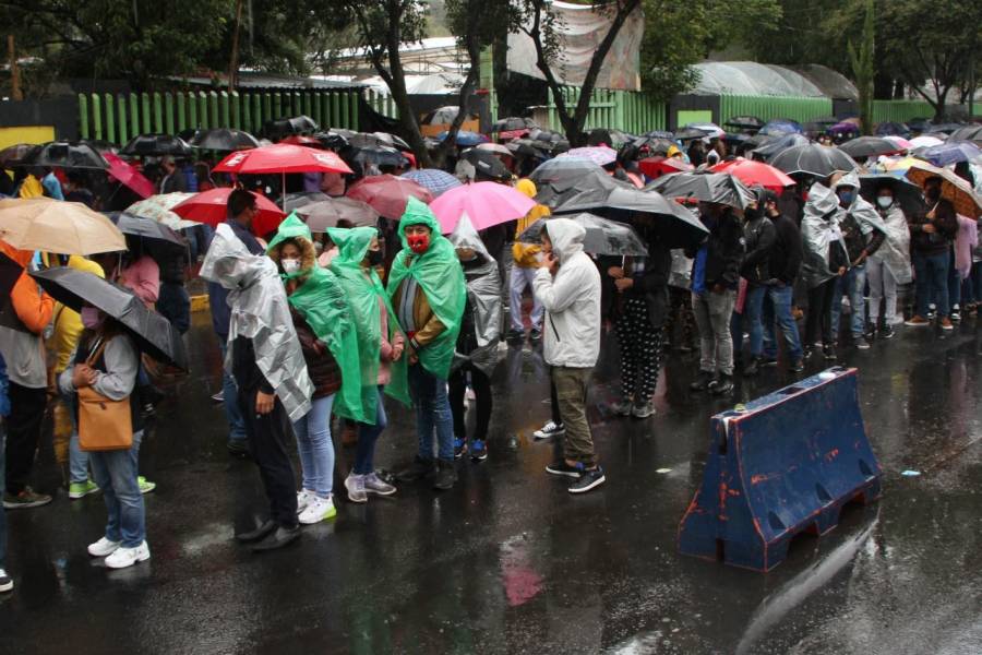 México registró otra jornada con casi mil fallecidos por Covid