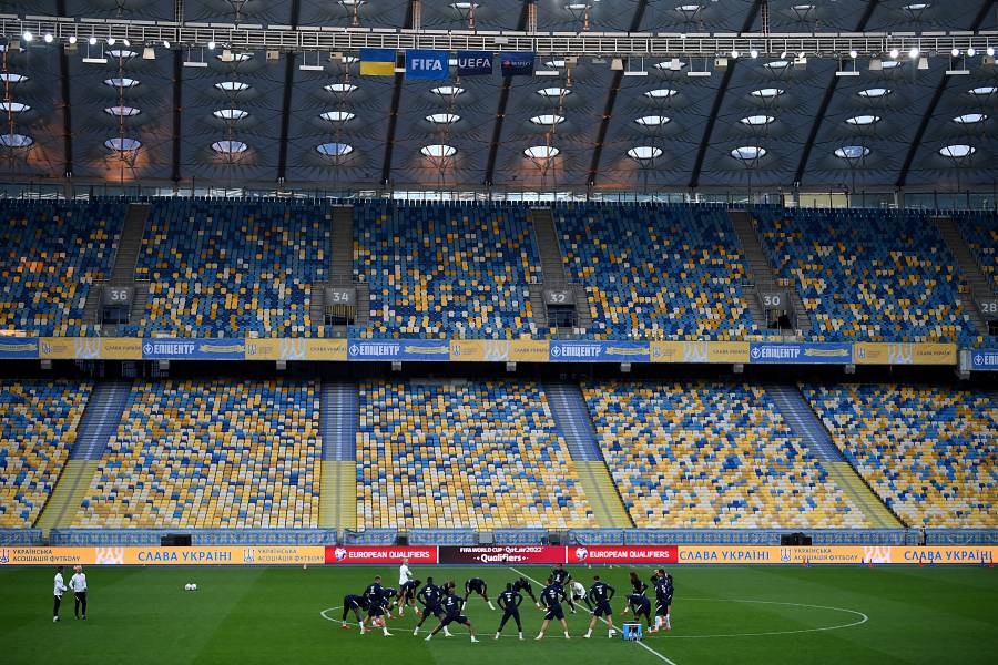 FIFA abre expediente por insultos racistas contra futbolistas en Hungría