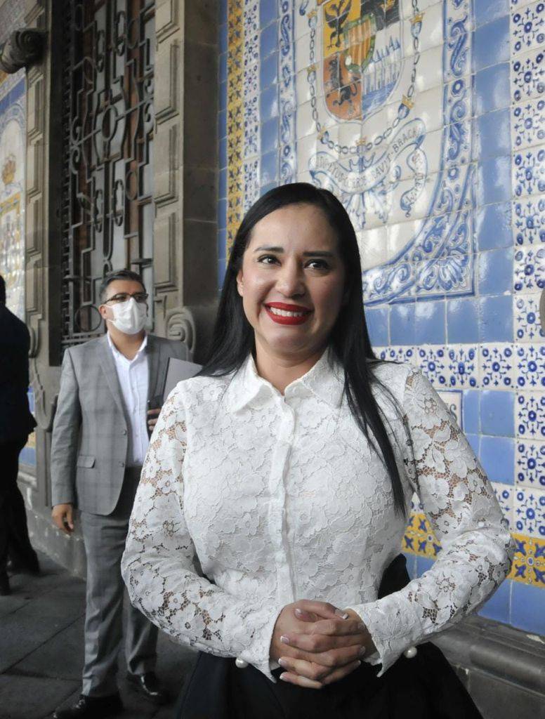 Sandra Cuevas logra cuatro acuerdos con Claudia Sheinbaum para la Cuauhtémoc
