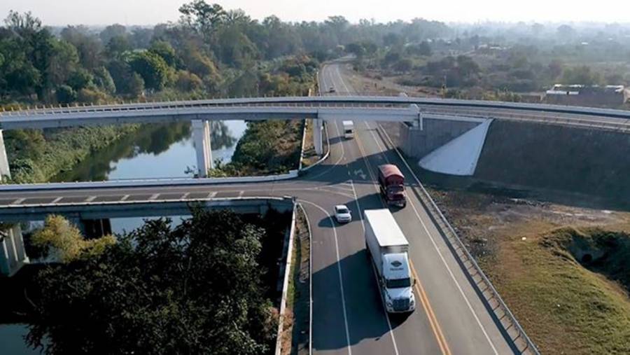 SCT invertir&aacute; m&aacute;s de 3 mil 400 mdp en modernizaci&oacute;n de autopista Armer&iacute;a-Manzanillo