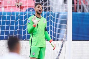 El portero de la selecci&oacute;n de f&uacute;tbol de EEUU Steffen positivo al Covid