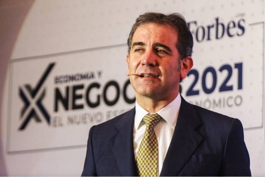 Advierte Lorenzo Córdova que reforma electoral no resolverá problemas en México