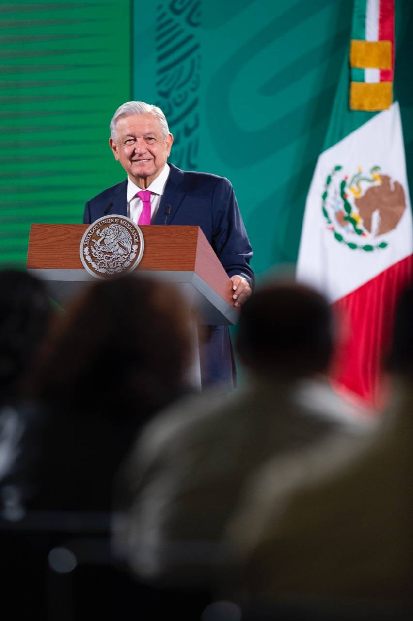 Sin importar que sean “clasistas, racistas o fascistas”, siempre son bienvenidos los extranjeros: AMLO