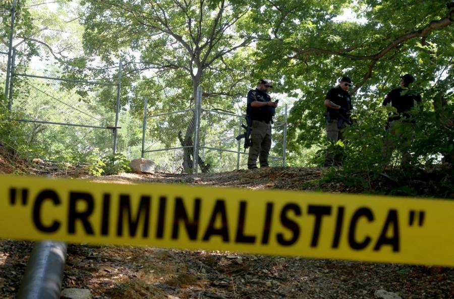 Pobladores hallan tres cuerpos en una fosa clandestina en Comitán, Chiapas