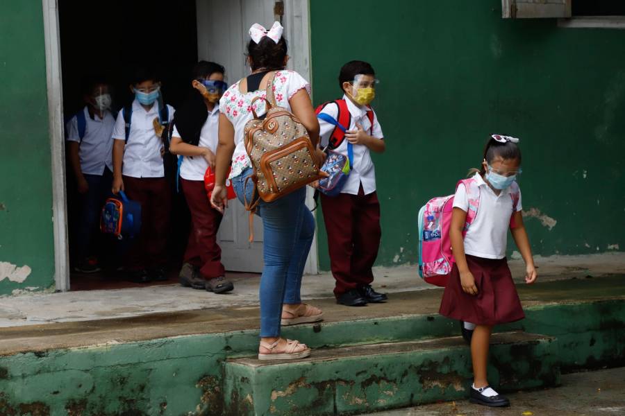 No hay casos de Covid-19 entre estudiantes o maestros poblanos: Secretaría de Salud