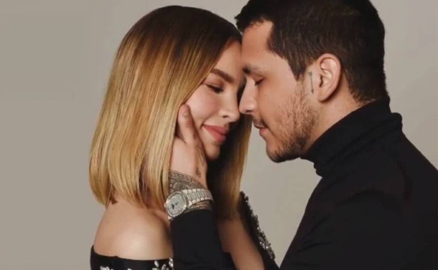 ¿Se casaron? Foto de Belinda delataría anillo de matrimonio con Christian Nodal