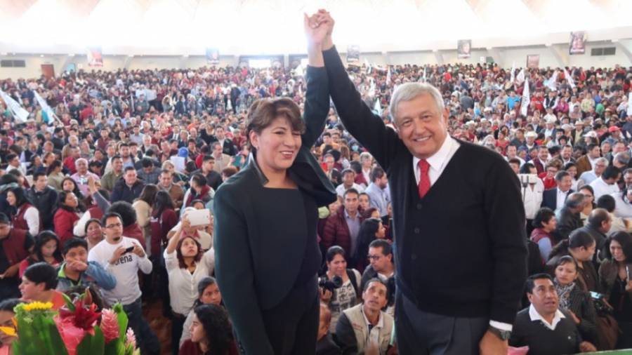 Acusaciones contra Delfina Gómez, para evitar su candidatura: AMLO