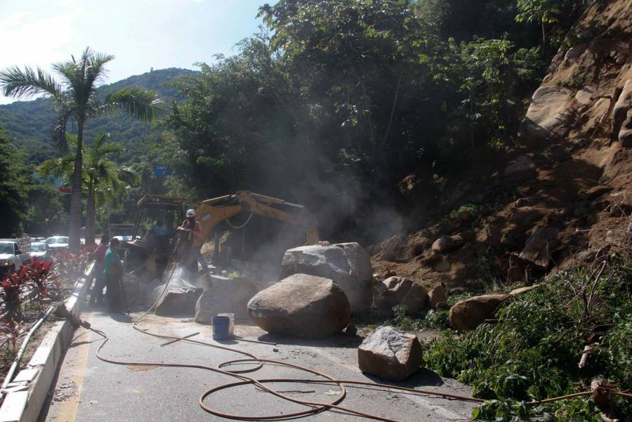 Asciende a dos la cifra de muertos por sismo en Guerrero