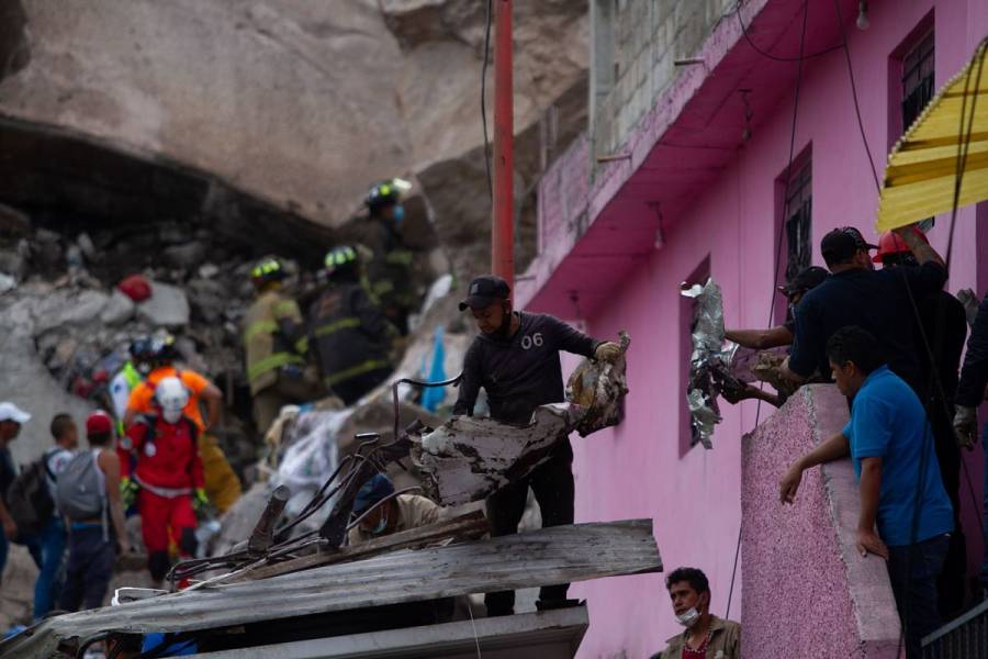 Tras deslave en Cerro del Chiquihuite, 80 viviendas serán desalojadas: Alfredo del Mazo