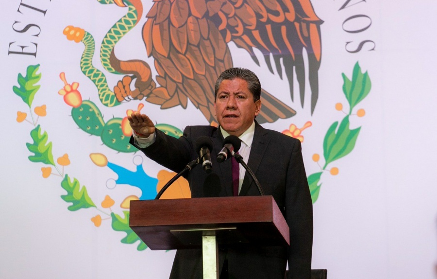 David Monreal rinde protesta como primer gobernador de Morena en Zacatecas