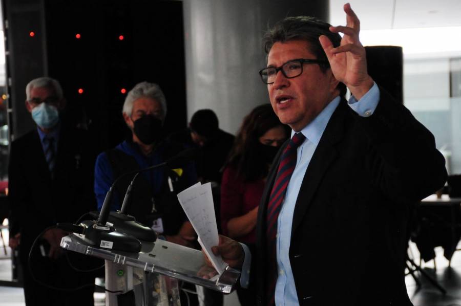 Defiende Monreal invitación de AMLO a gobernadores del PRI y PAN al gobierno