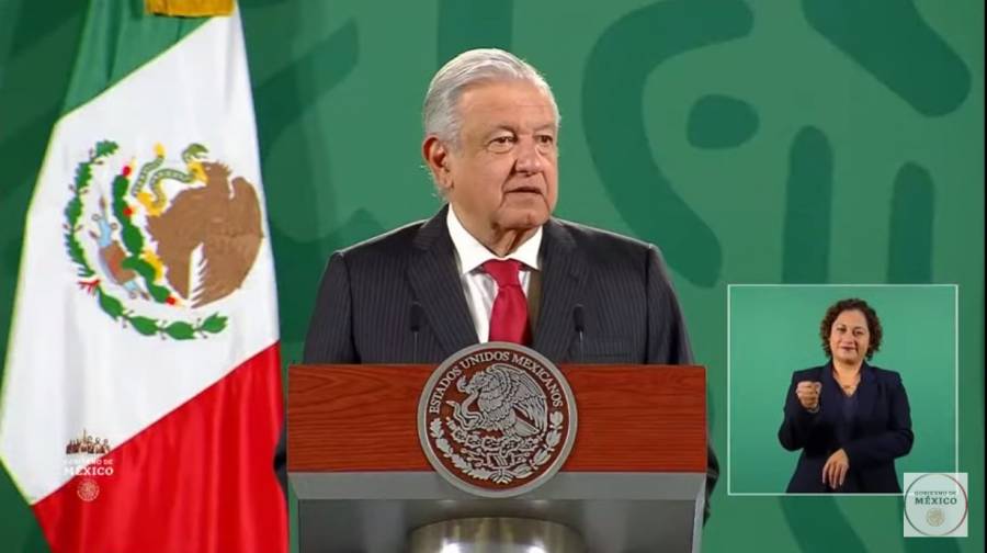 AMLO alista envío de iniciativa de Reforma Energética