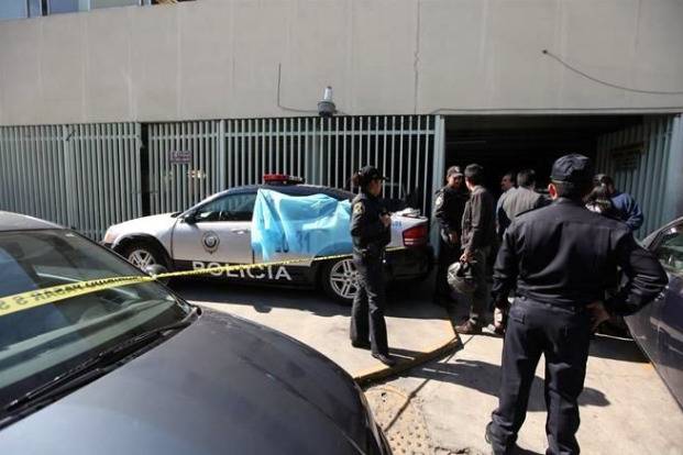 Exhuman cuerpo de estudiante para aclarar crimen extrajudicial