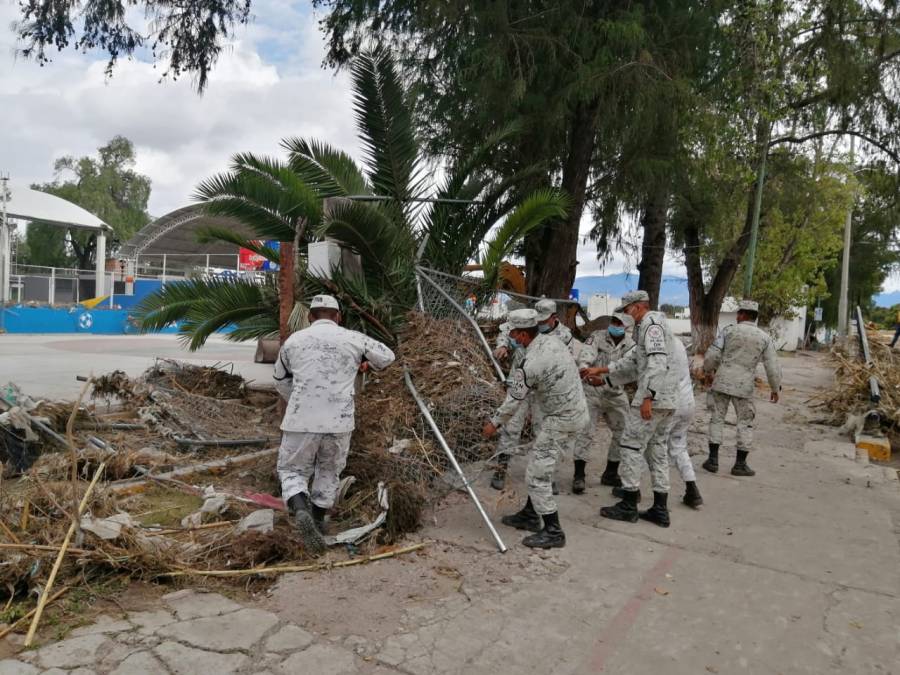 En Tula e Ixmiquilpan, Guardia Nacional ayuda en reconstrucci&oacute;n de localidades