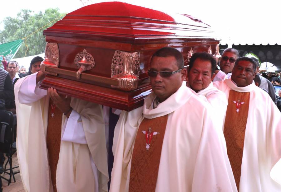Clérigos y religiosos fallecidos por Covid-19 en México: van 280