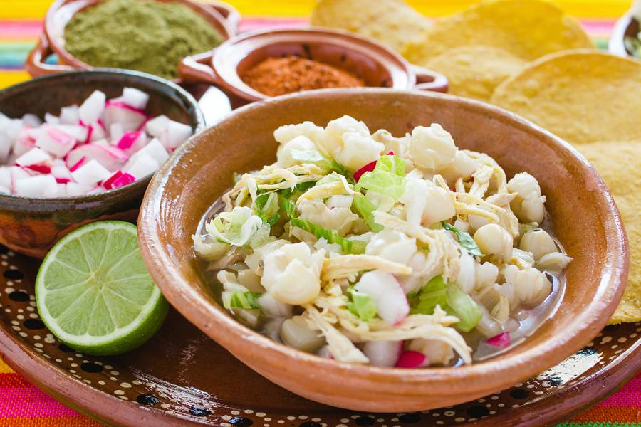 México produce 24 mil toneladas de maíz para pozole anualmente