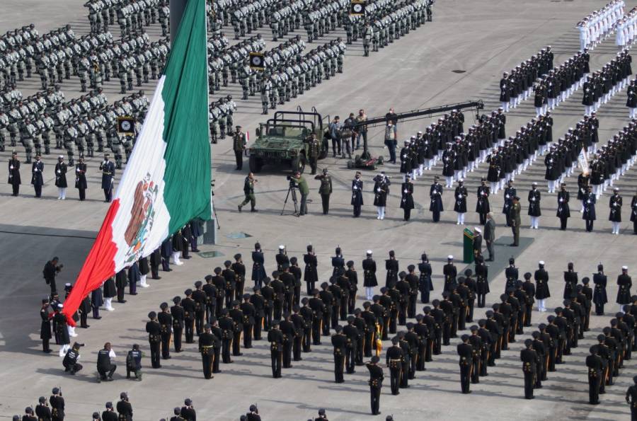 Estas son las fuerzas militares extranjeras que marcharon junto a México