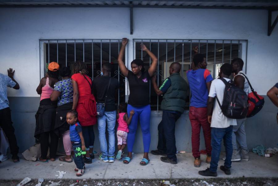 Ordena juez a gobierno de EEUU usar pandemia para expulsar migrantes