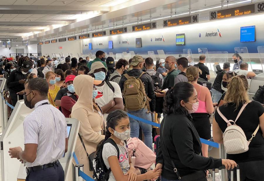 Extranjeros que quieran visitar Estados Unidos deberán estar vacunados contra Covid-19