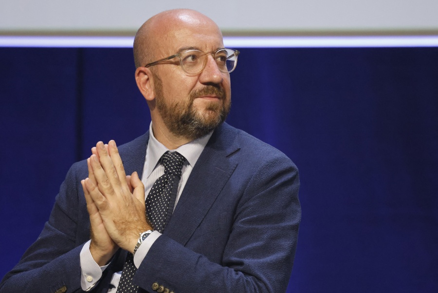 La UE acusa deslealtad de EEUU con Francia por caso de submarinos