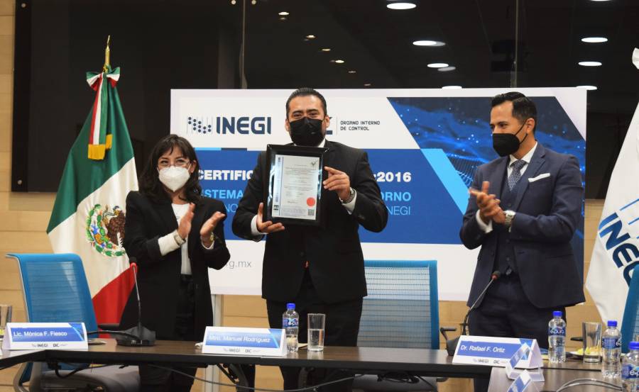 Recibe INEGI certificado ISO en “Sistemas de Gesti&oacute;n Antisoborno”