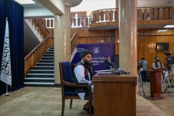 Oficializan nuevo gobierno Talib&aacute;n sin mujeres a cargo
