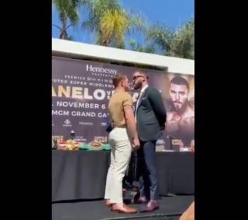 En presentaci&oacute;n de la pelea, 