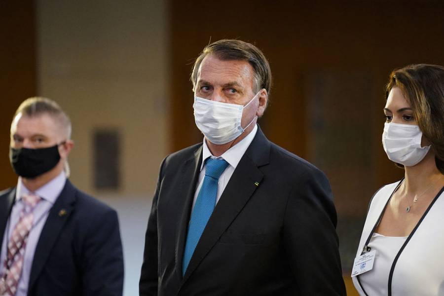 Autoridades brasile&ntilde;as piden cuarentena para Jair Bolsonaro y comitiva que fue a la ONU