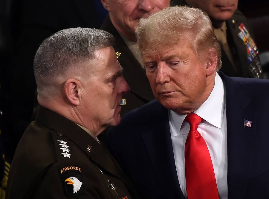 Donald Trump demanda a su sobrina y al New York Times