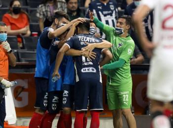 El Monterrey vence 2-0 a Toluca
