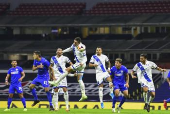 El Puebla va por los tres puntos ante la m&aacute;quina, se&ntilde;ala Nicol&aacute;s Larcam&oacute;n