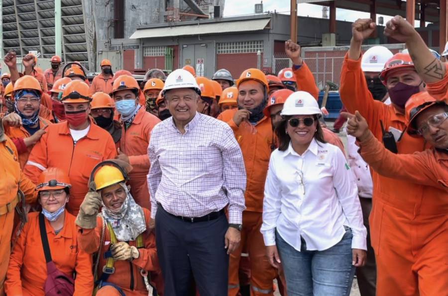 López Obrador inicia recorrido de supervisión de refinería en Cadereyta, Nuevo León