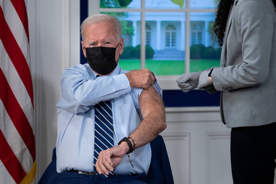 Biden recibe la tercera dosis contra el Covid-19